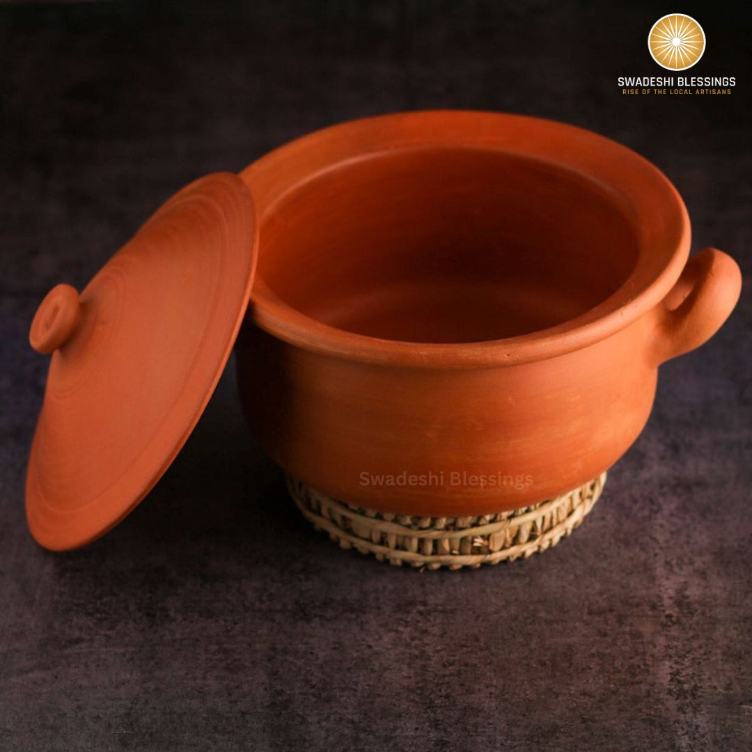 Premium Unglazed Clay Pot for Serving | Earthen Kadhai | Flat Terracota Pot | Clay Handi for Serving with Lid | Includes Free Palm Leaf Stand and Ash for Cleaning