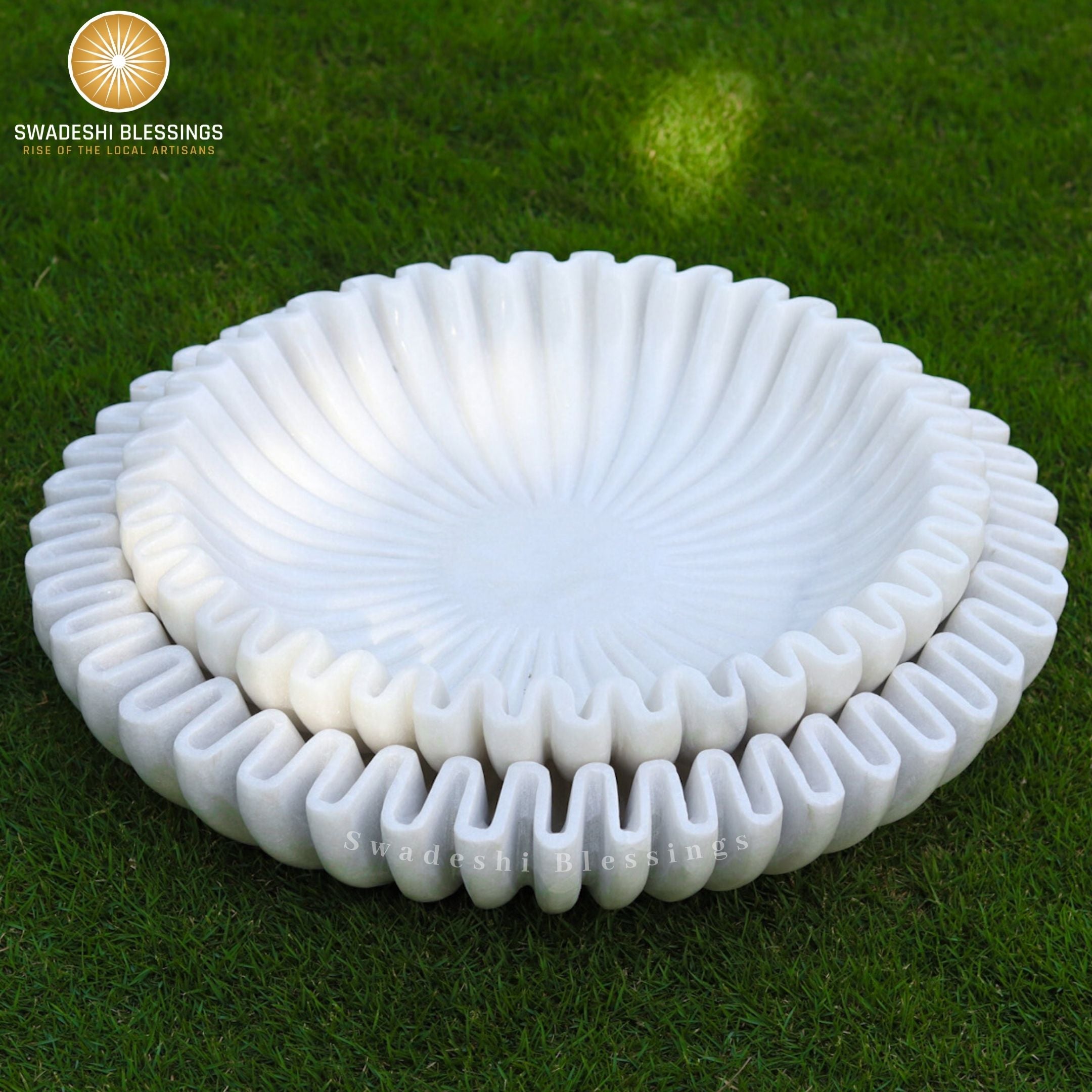 2024 Scalloped white marble bowl - Handcrafted - decorated