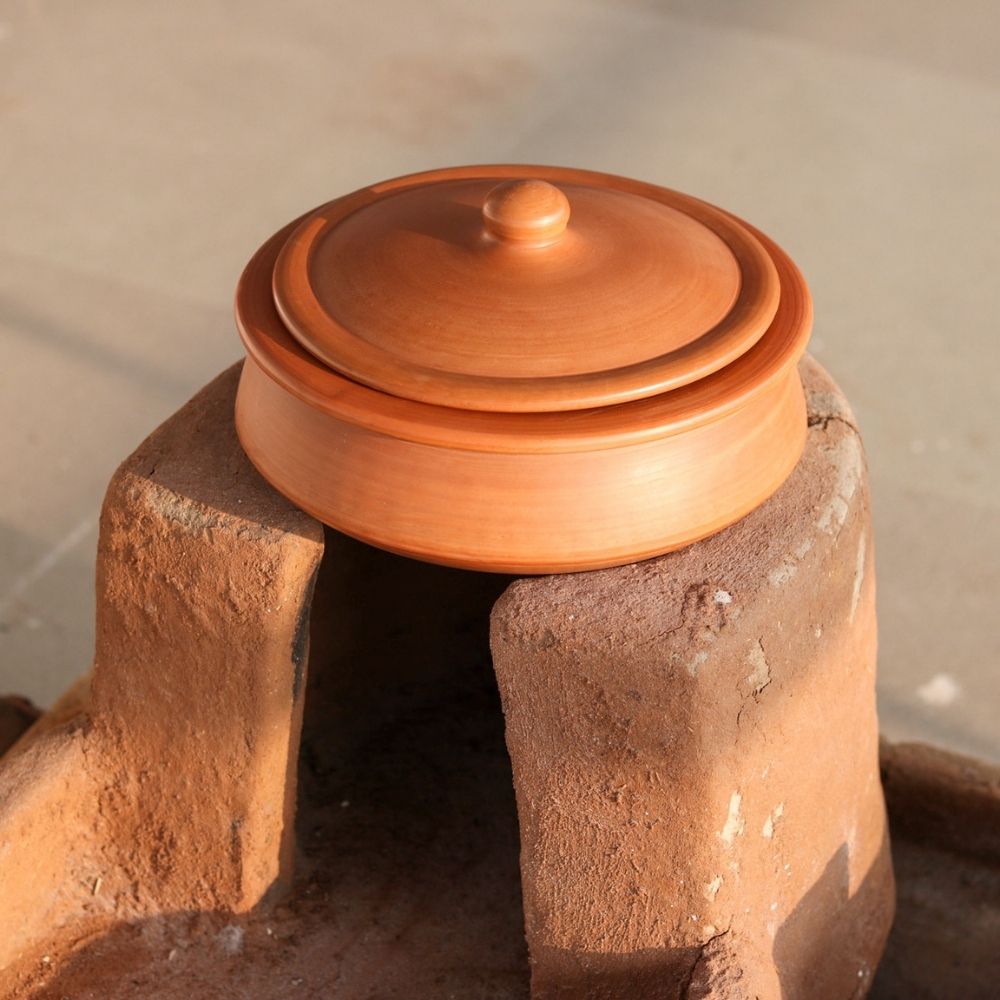 Premium Unglazed Clay Pot for Cooking | Earthen Kadhai | Kerela Handi | Clay Handi for Serving with Lid, 2.8L | Includes Free Palm Leaf Stand and Ash for Cleaning Swadeshi Blessings