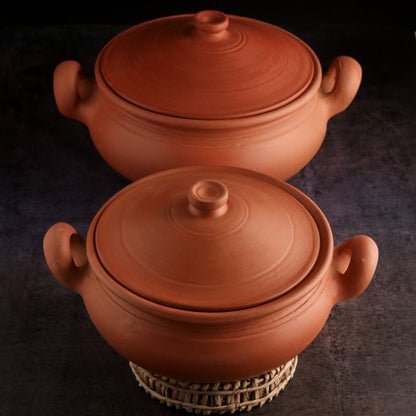 Premium Unglazed Clay Pot for Cooking | Earthen Kadhai | Round Terracota Kadhai | Clay Handi for Serving with Lid, 2.5L | Includes Free Palm Leaf Stand and Ash for Cleaning Swadeshi Blessings