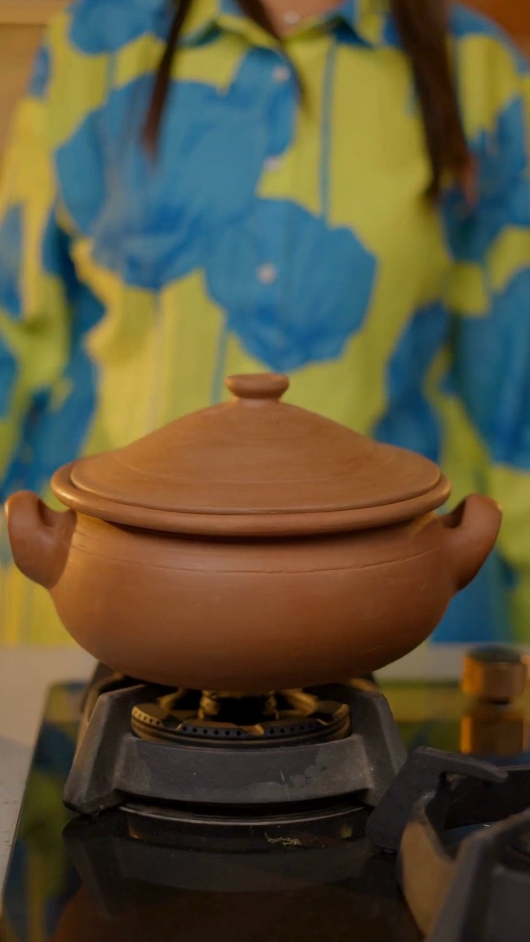 Unglazed Clay Pot for Cooking | Earthen Kadhai | Round Terracota Kadhai | Clay Handi for Serving with Lid | Includes Free Palm Leaf Stand and Ash for Cleaning